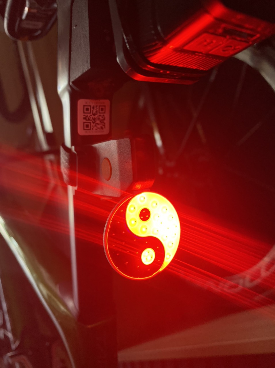 Đèn led gắn đuôi xe đạp sạc usb 6 chế độ sáng - sports world