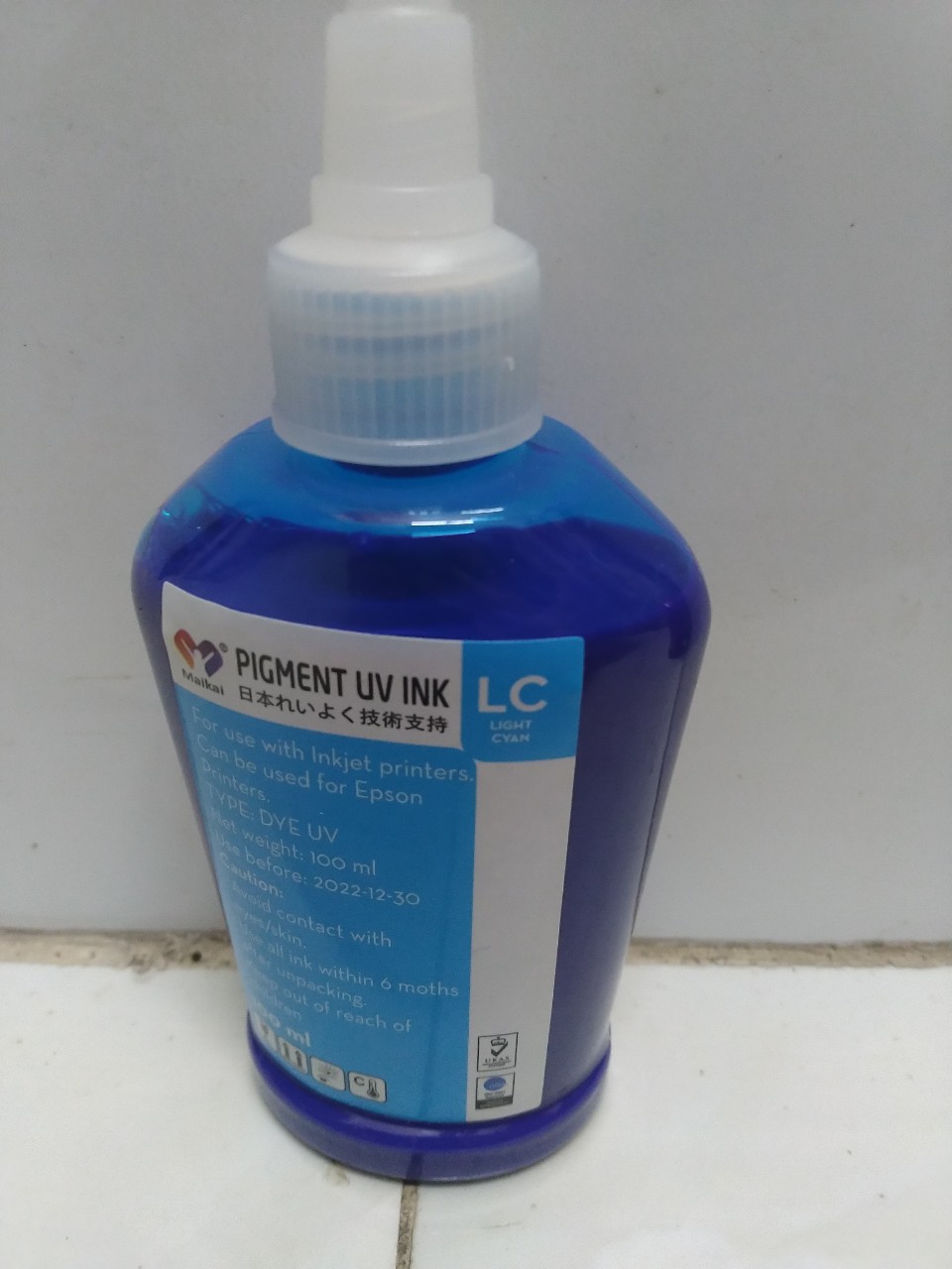 Mực Dầu chai màu xanh nhạt loại 100ml