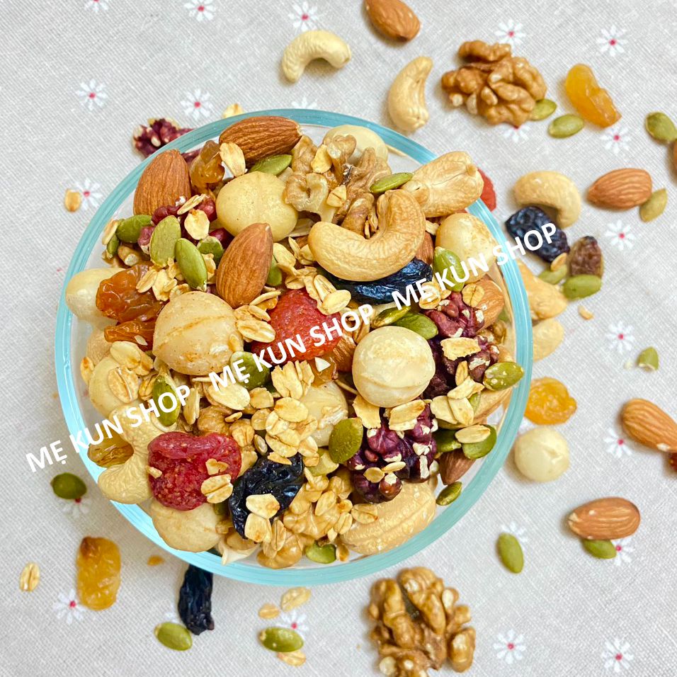 Granola Ăn Kiêng Giảm Cân Không Đường Siêu Hạt 5% Yến Mạch Nướng Mật Ong (500Gr)