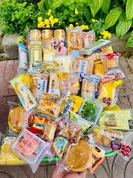 Bánh Mix Đài Loan Nhiều Loại Không Trùng Nhau Thùng 2kg