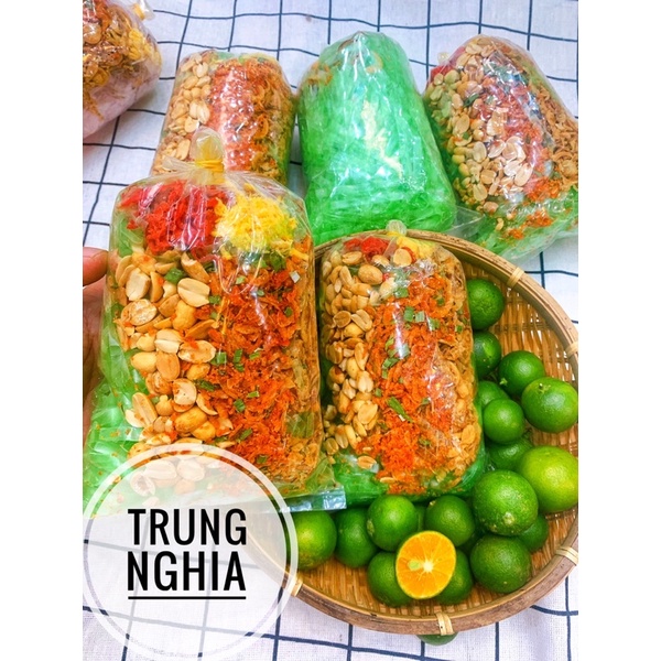 Bánh Tráng Trộn Thập Cẩm Lá Dứa TrungNghia