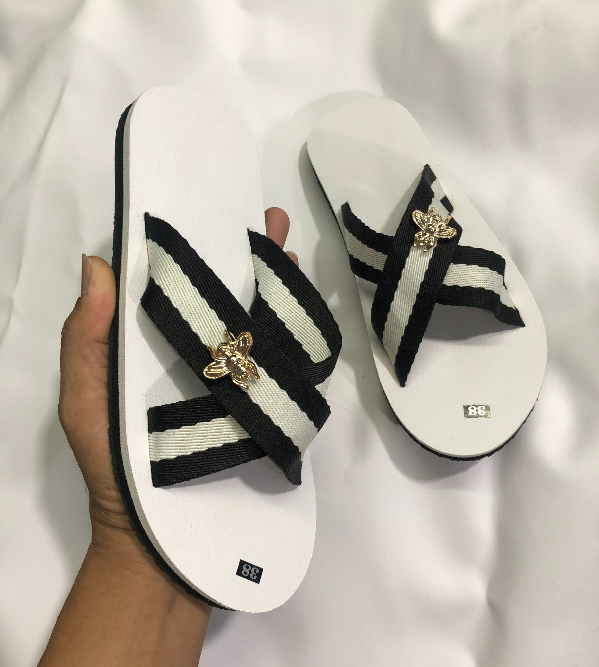 [FREESHIP + HOÀN TIỀN 50K] Dép quai chéo nam nữ ( đế trắng quai dù trắng đen ) size từ 34 đến 44