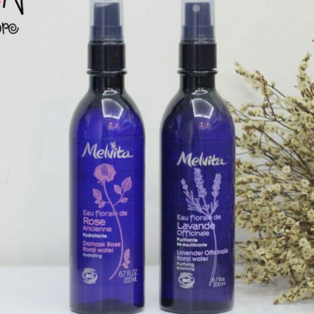 Nước hoa hồng Melvita, sản phẩm tốt, chất lượng cao, cam kết như hình, độ bền cao, xin vui lòng inbox shop để được tư vấn thêm về thông tin chi tiết sản phẩm