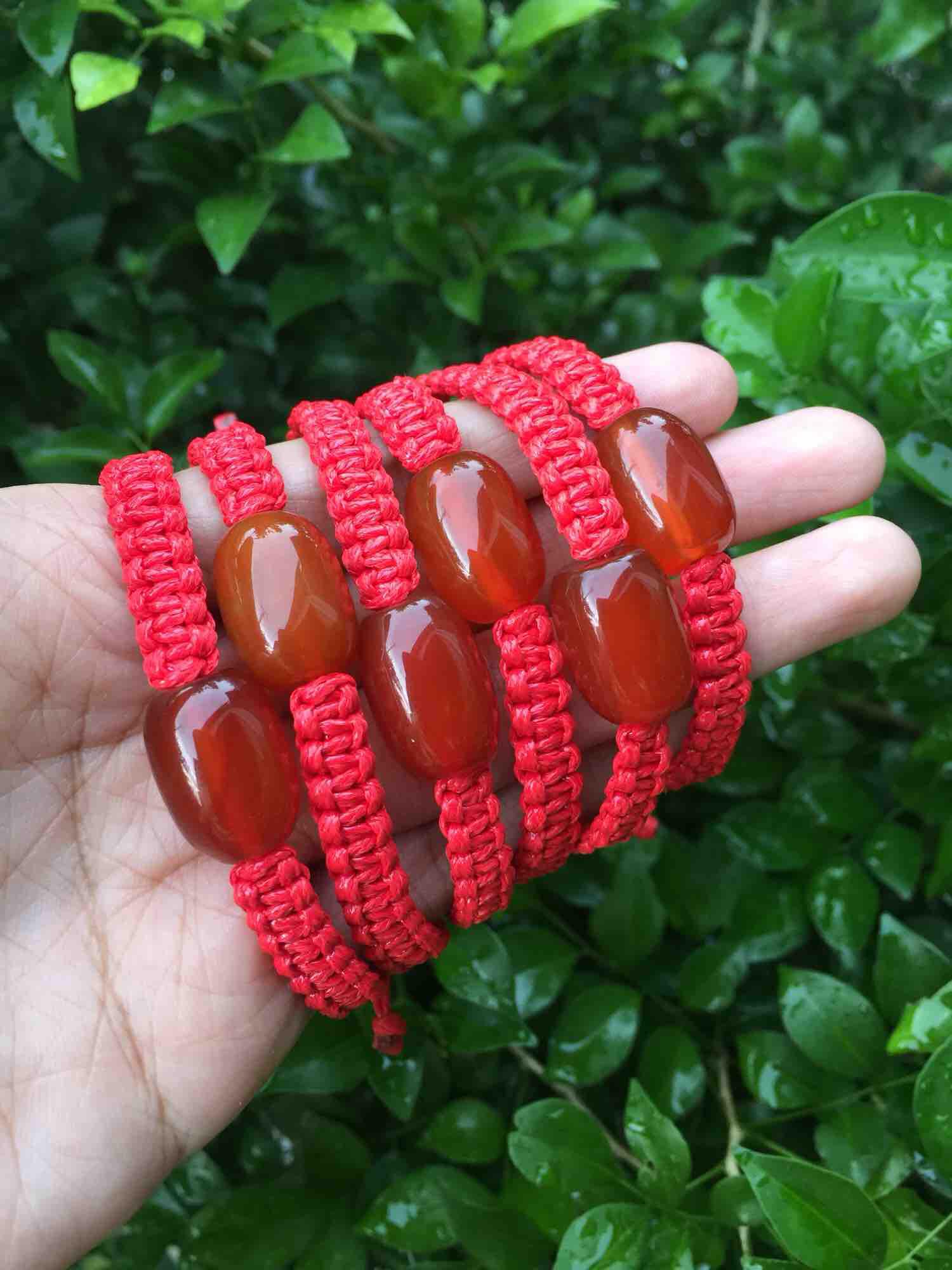Vòng tay lu thống -