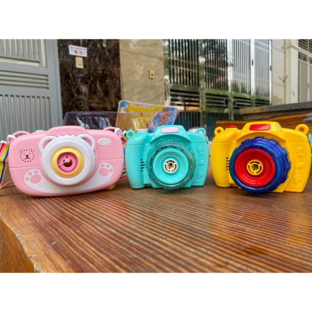 Máy ảnh phun bong bóng