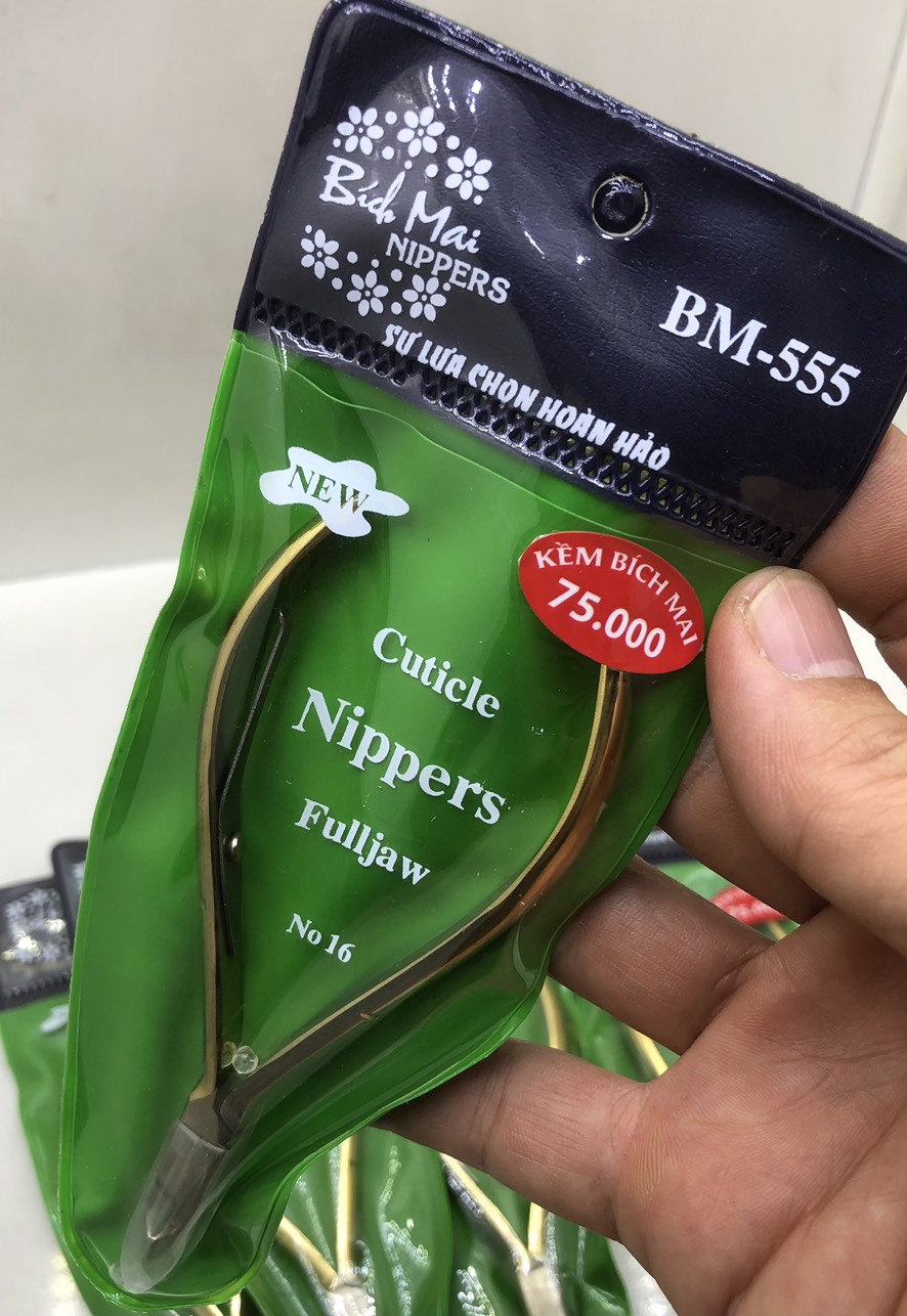 Kềm cắt da mũi dài BM-555 Nail Store