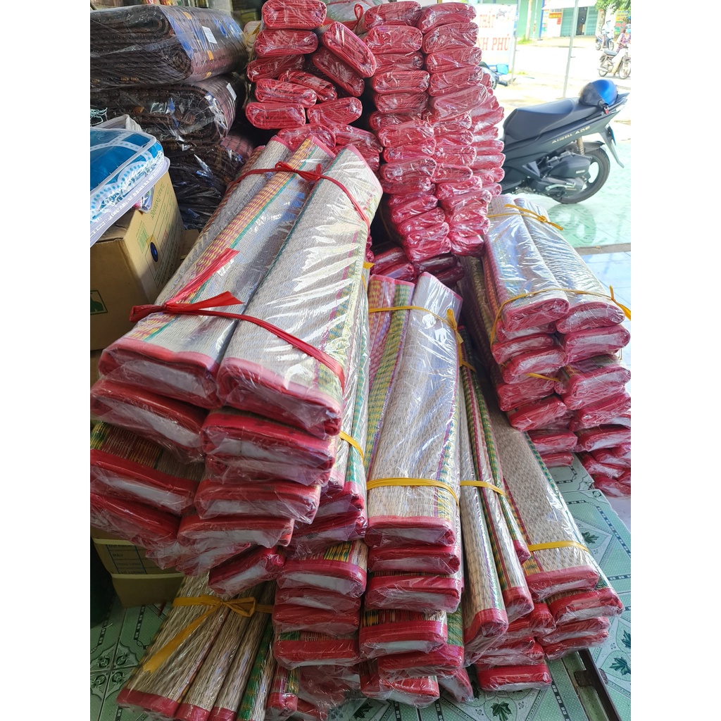 Chiếu cối xuất khẩu đủ size chất cối dày, chiếu cối thái bình cao cấp có viền loại tốt 0,8m,1m,1m2,1m4,1m6 - kho sỉ chăn ga hcm