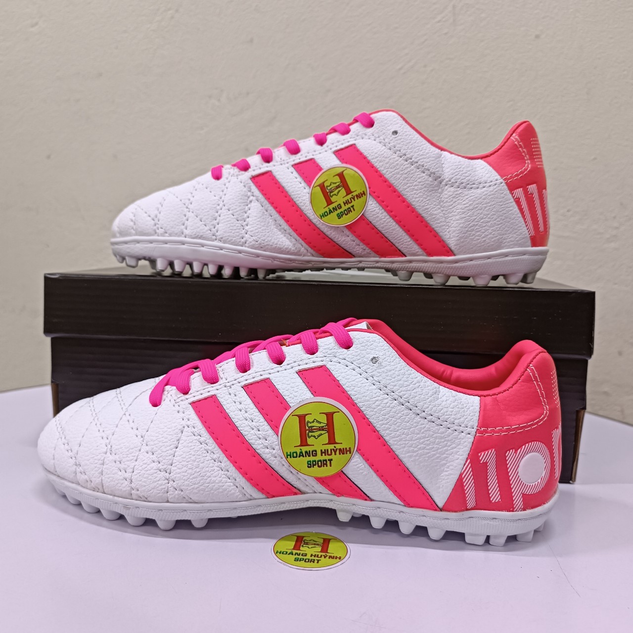 Giày Bóng Đá Toni 11Pro Hàng Đế Mềm