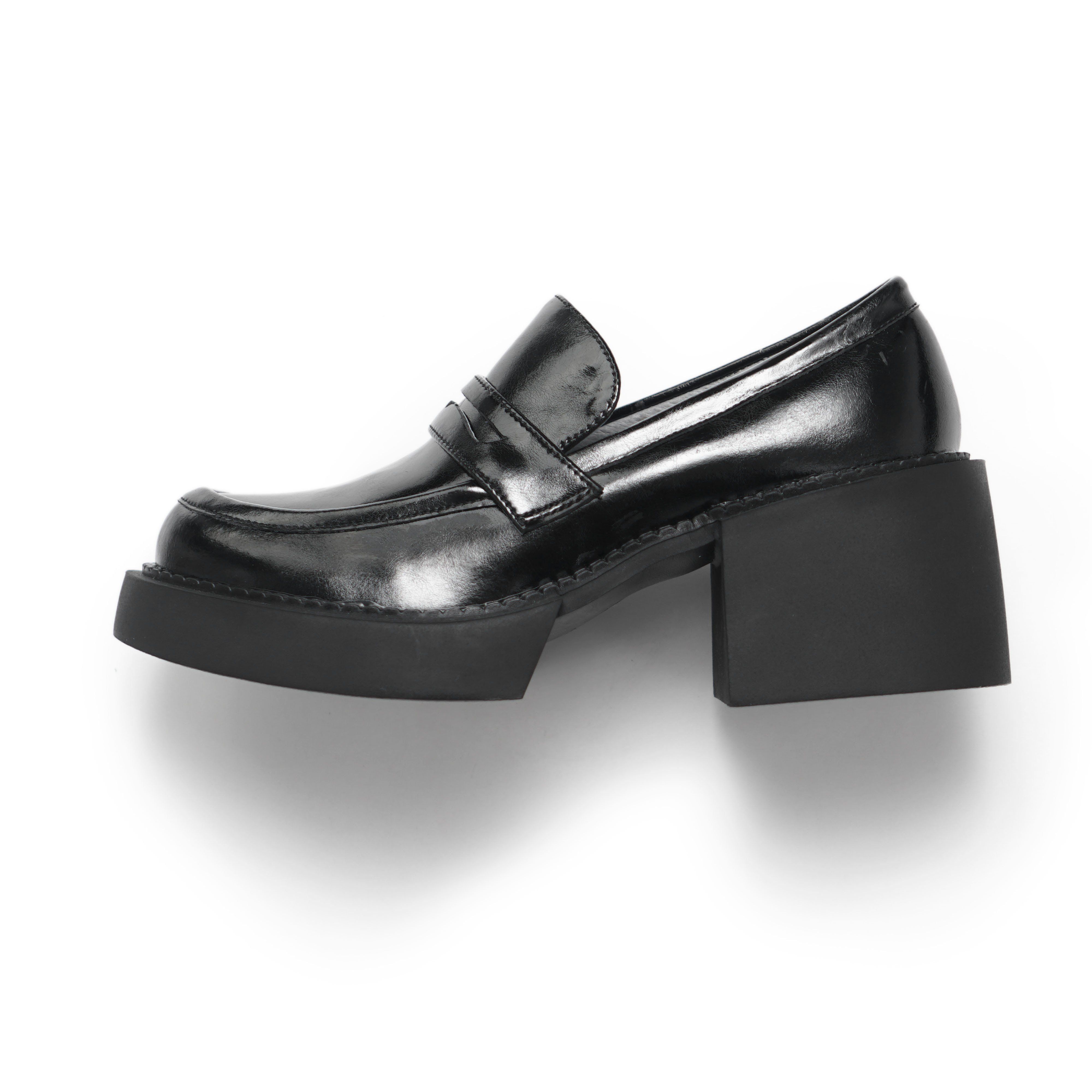 Giày nữ LOAFER CHUNKY màu đen, giày nữ đế cao là từ da thật thương hiệu