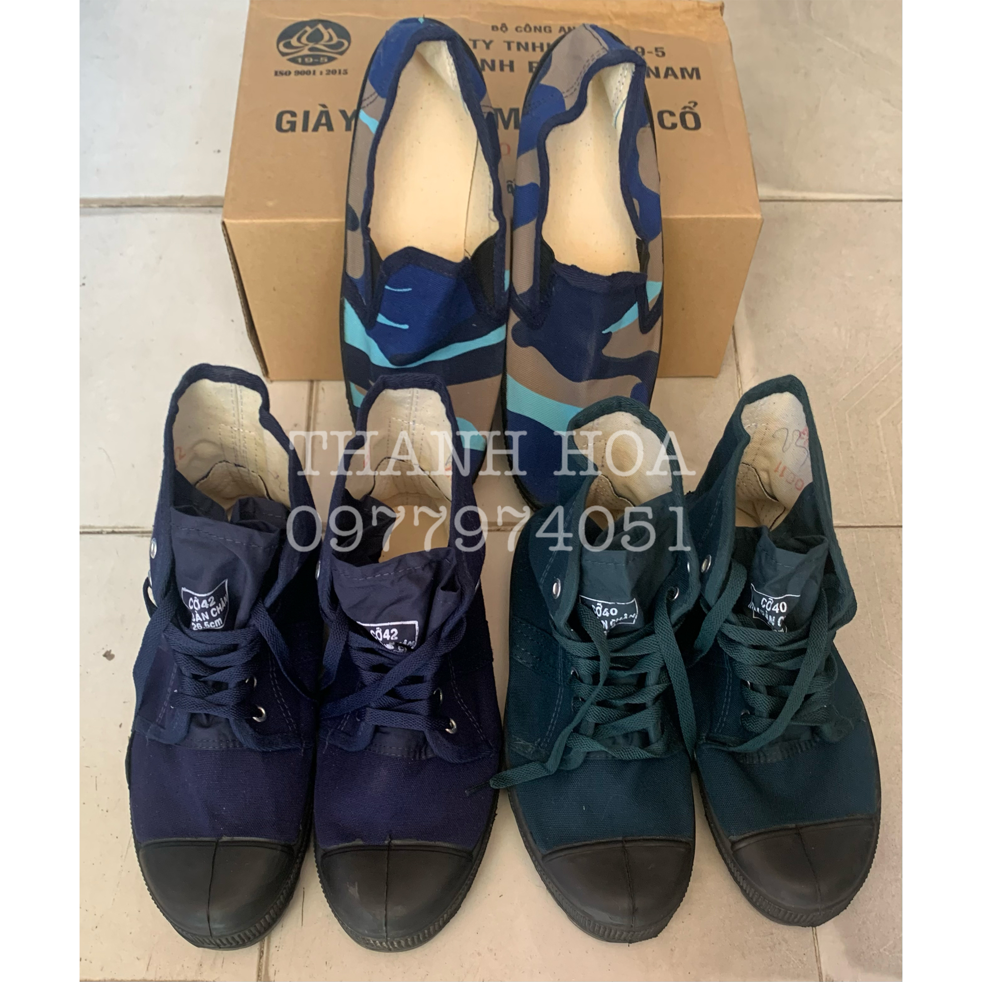 Giày vải cao cổ thấp cổ màu xanh