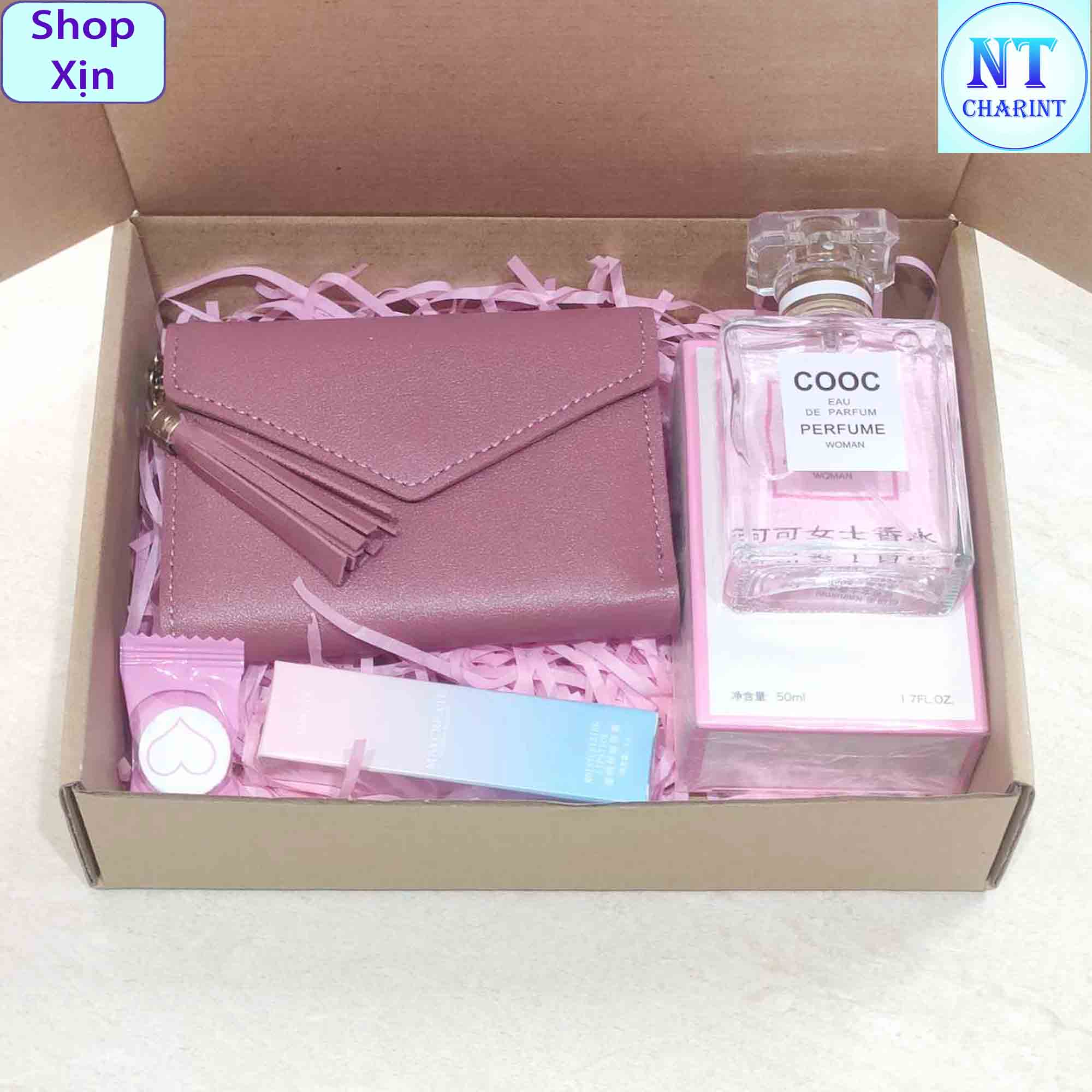 Women clutch handbag mini fresh fragrance French perfume purse with small bouquets and practical compressed towel birthday holiday gifts set - 4