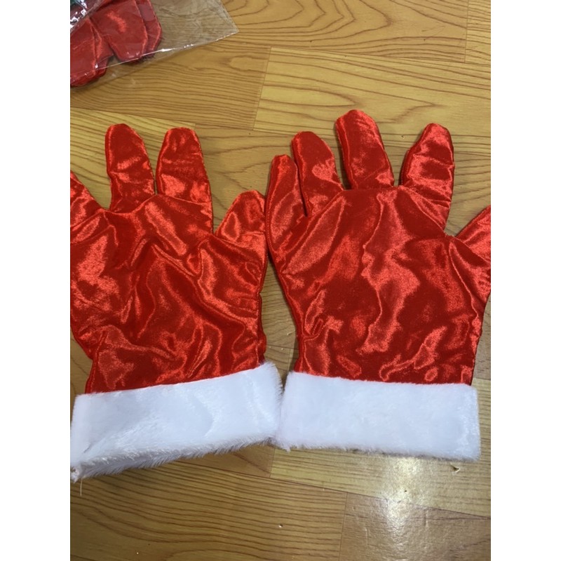 Bao tay nhung ông già noel .