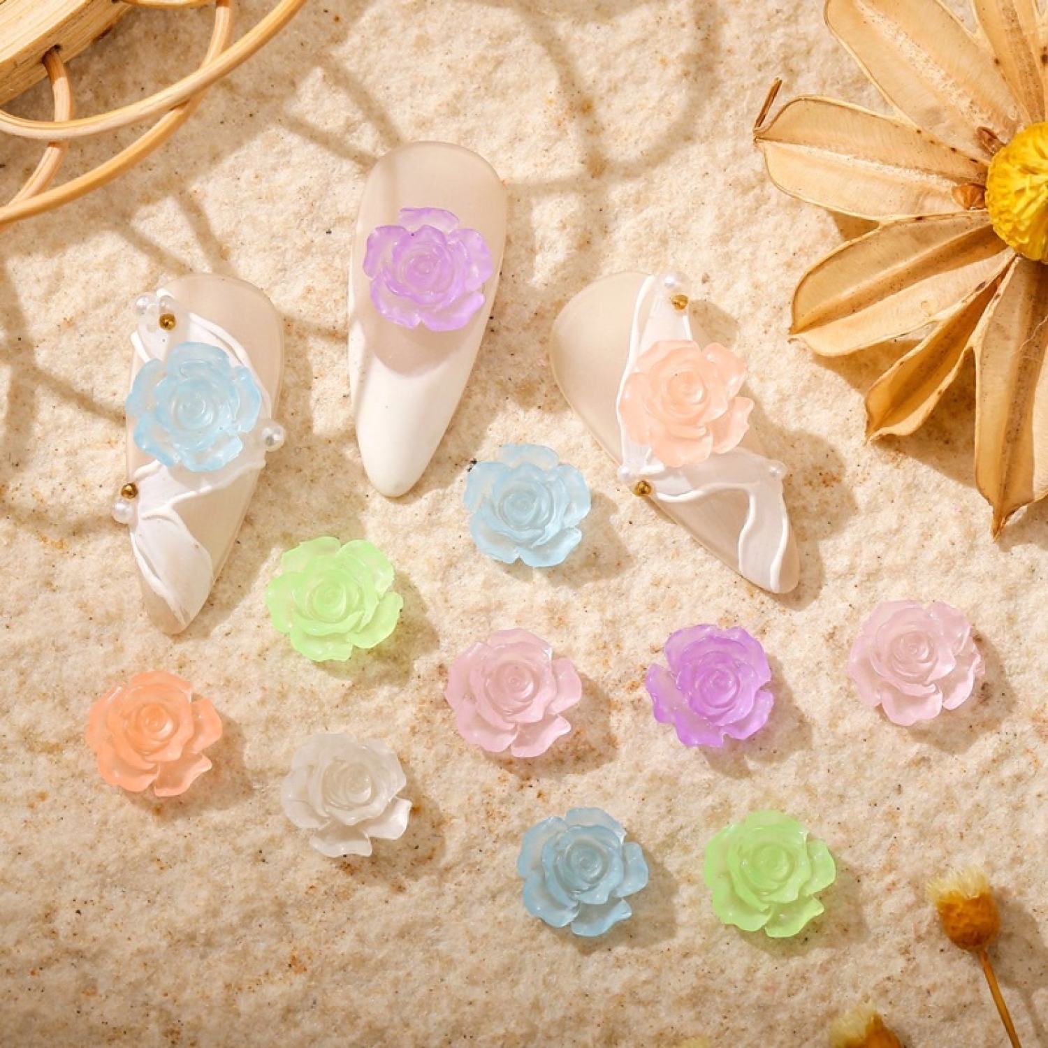 Set 5 Charm hoa hồng Thuỷ Tinh Dạ quang 6 màu trang trí móng - nail