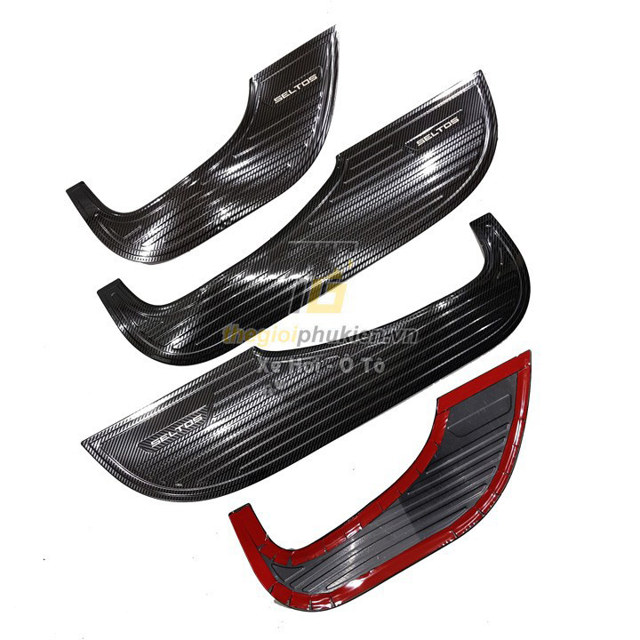 Ốp Tapli Cửa Xe Kia Seltos 2020 2021 2022 2023 - Bộ 4 Ốp Mẫu CARBON - Tặng Kèm Cuộn Keo 2 Mặt, Lắp Đặt Dễ Dàng Tại Nhà, Phụ Kiện Trang Trí Xe Sang Trọng Hơn