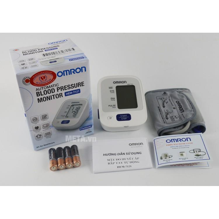 Máy đo huyết áp omron 7121