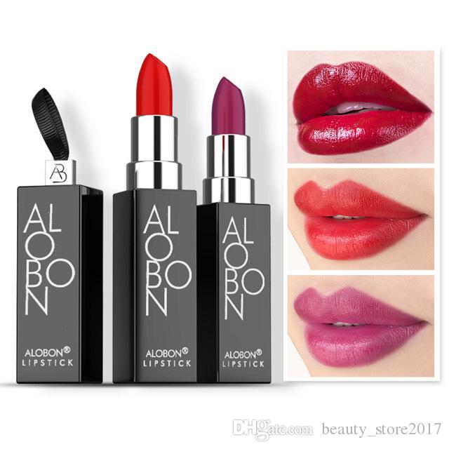 Son thỏi lì vỏ đen huyền bí giúp mướt môi ALOBON