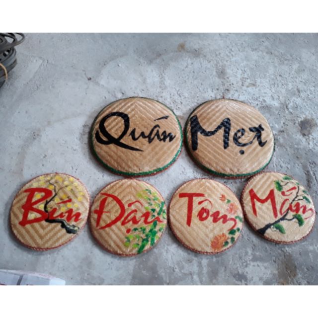 Combo chữ bún đậu mắm tôm trên mẹt tre