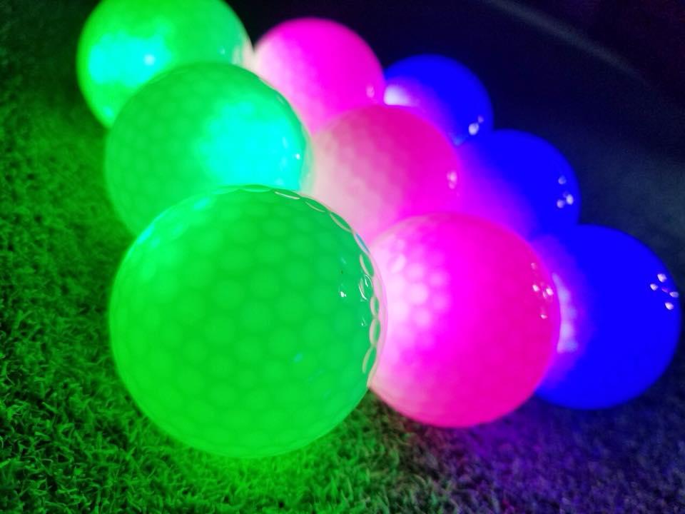 Bóng golf phát sáng, bóng chơi golf buổi tối, bóng golf phát sáng khi gặp va đập
