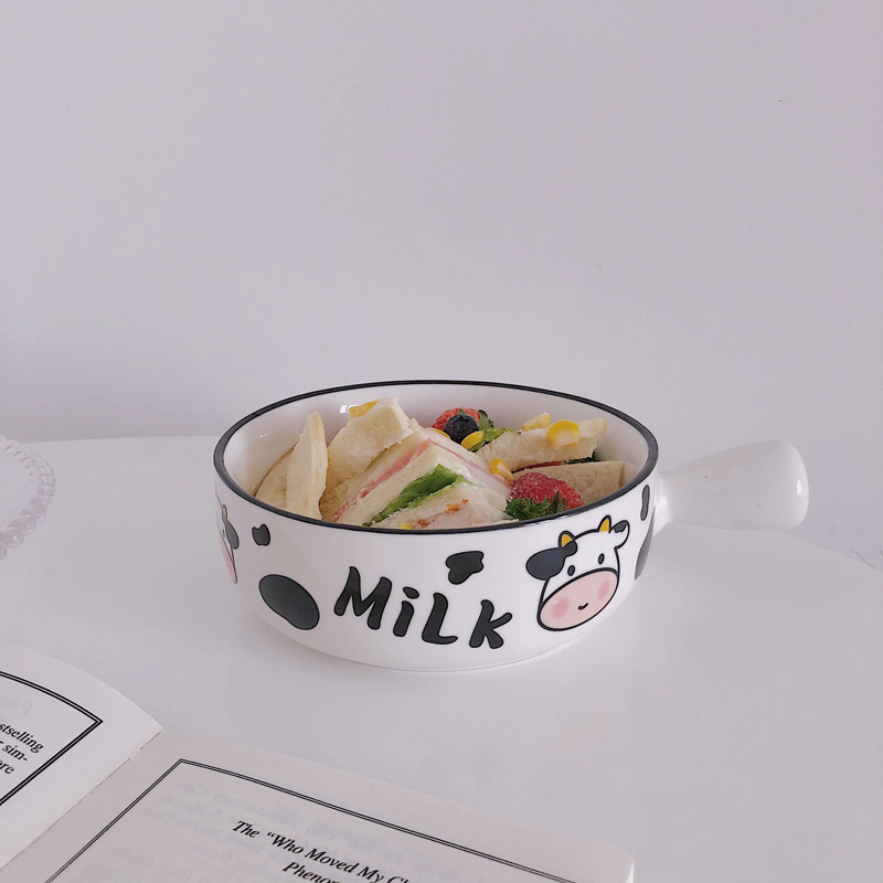 Bát trộn salad hình bò sữa
