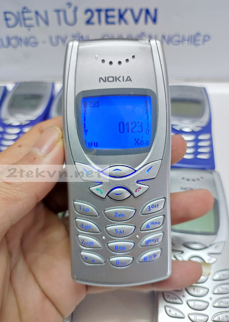 Điện thoại độc Nokia 8250 giá rẻ HÀNG CHÍNH HÃNG