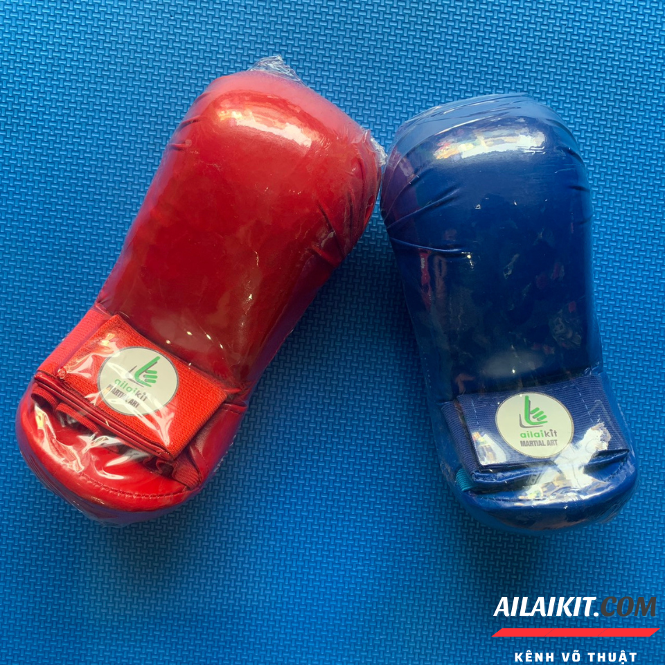 Găng thi đấu Môn Võ Karate Găng tốt