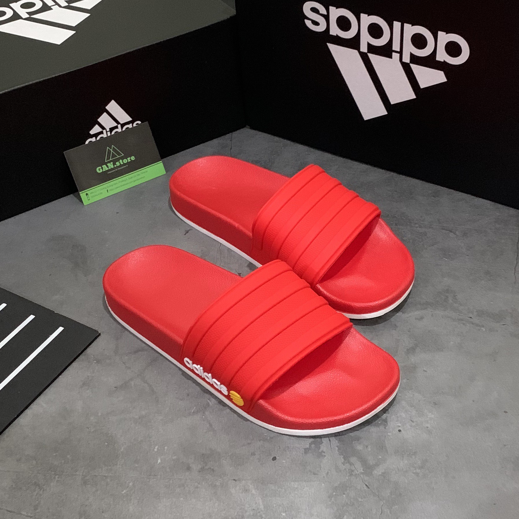 [HCM]DÉP ADIDAS BÁNH MÌ ĐỎ - ADILETTE FULL HỘP ÊM NHẸ