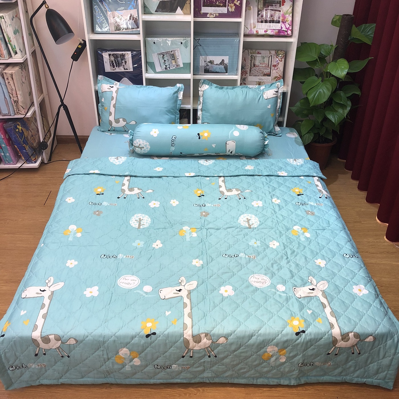 Set ga gối 3 món Mẫu Hươu Xanh CH15 (gồm 1 vỏ ga và 2 vỏ gối nằm)