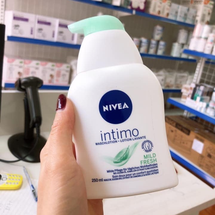 Dung dịch vệ sinh phụ nữ nivea intimo đức 250ml - ddvs phụ khoa