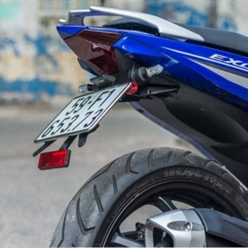 Pass biển số, bát biển số Rizoma cho Yamaha Exciter 150