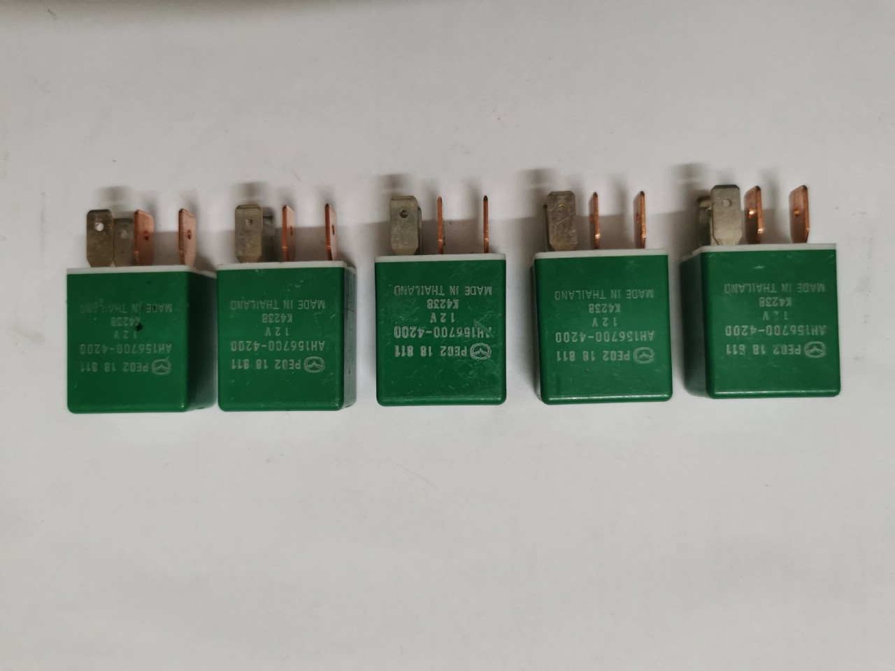 Rơ le 4 chân 12v