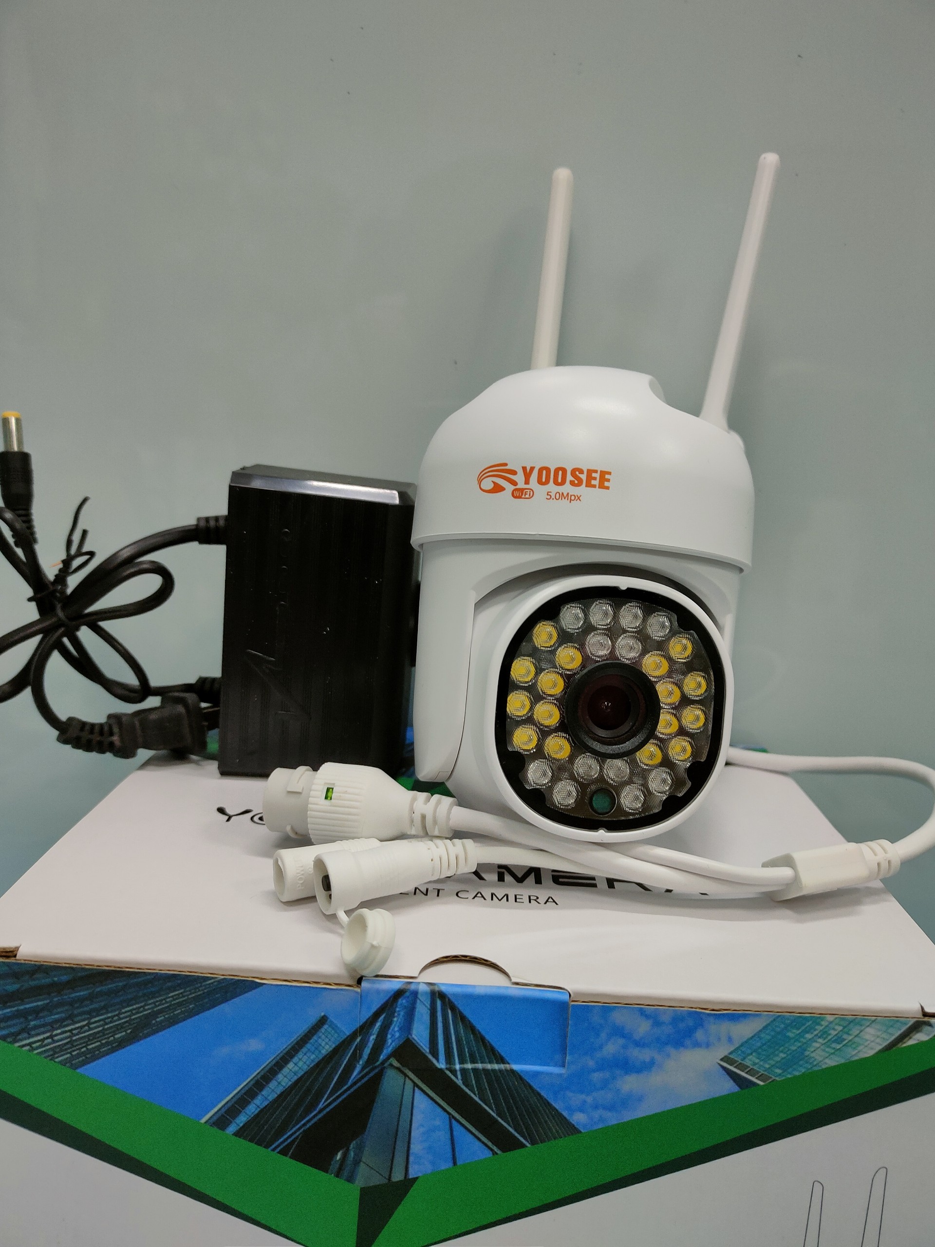 Camera ptz yoosee - xoay 360 độ - đàm thoại 2 chiều - có màu ban đêm