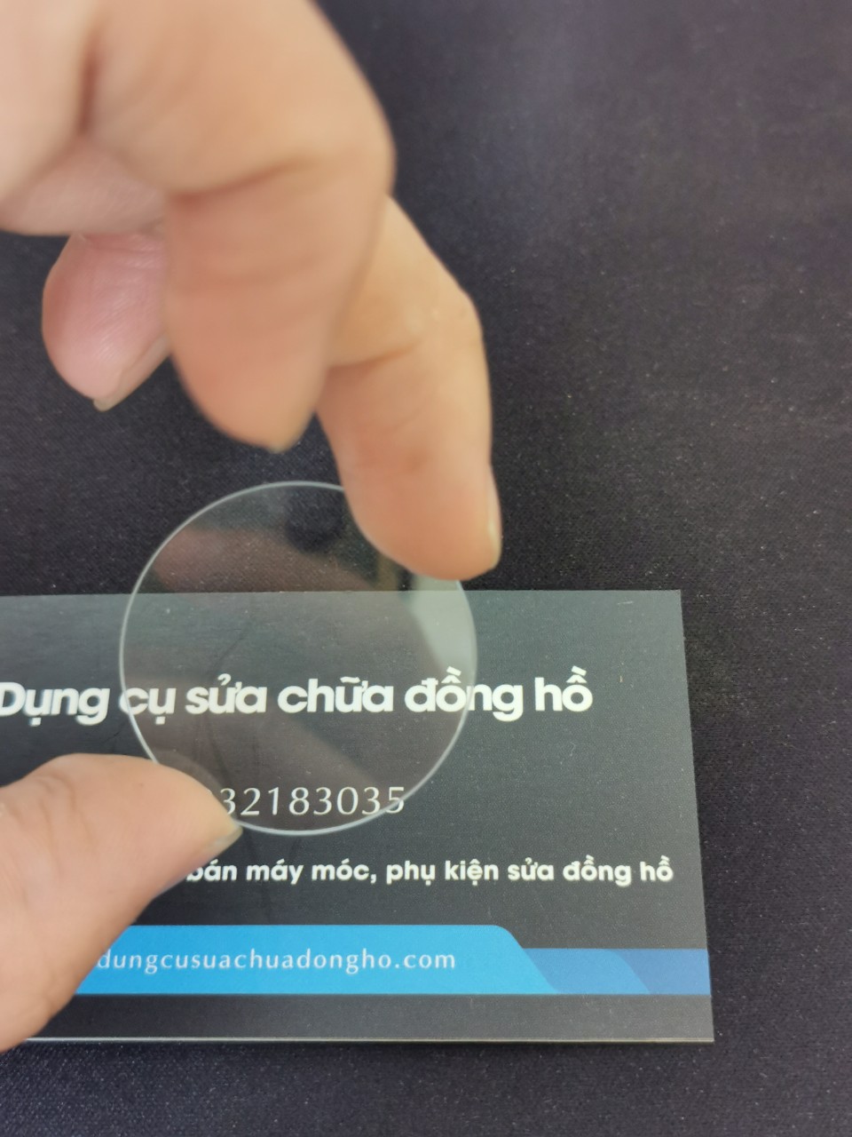 Kính sapphire dùng cho đồng hồ dw zin