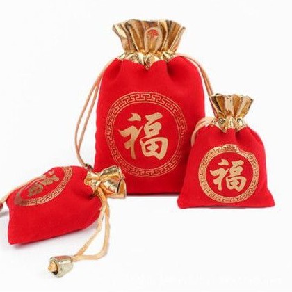 Túi đỏ phong thủy may mắn chữ phúc