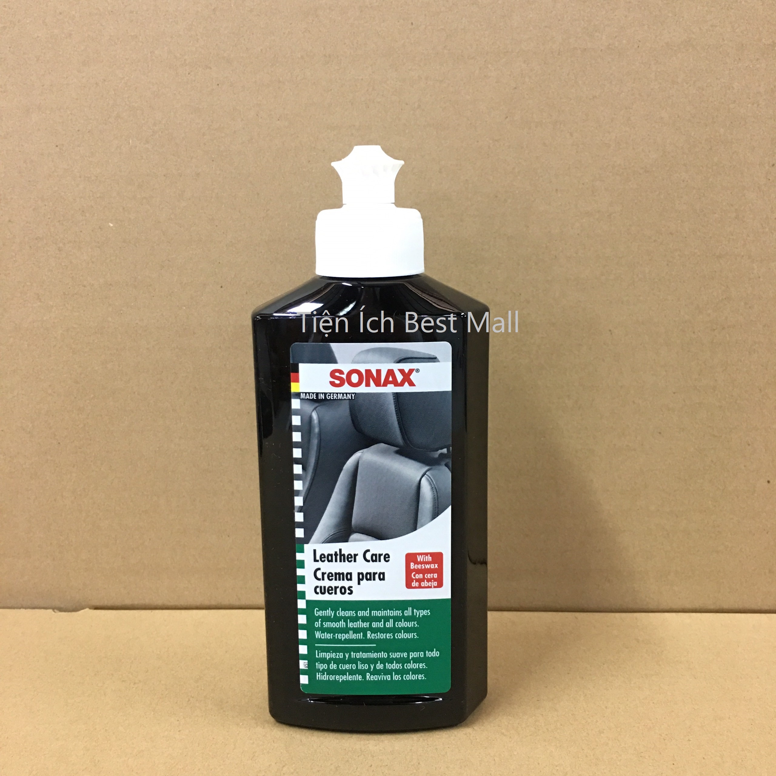 Dung dịch xịt bảo dưỡng da ghế xe hơi, Sonax leather care lotion 250ml, sáp xi làm sạch, kem dưỡng hạn chế nứt gãy cho bề mặt vật dụng da, táp lô xe hơi, ô tô, ghế văn phòng-SN-291141