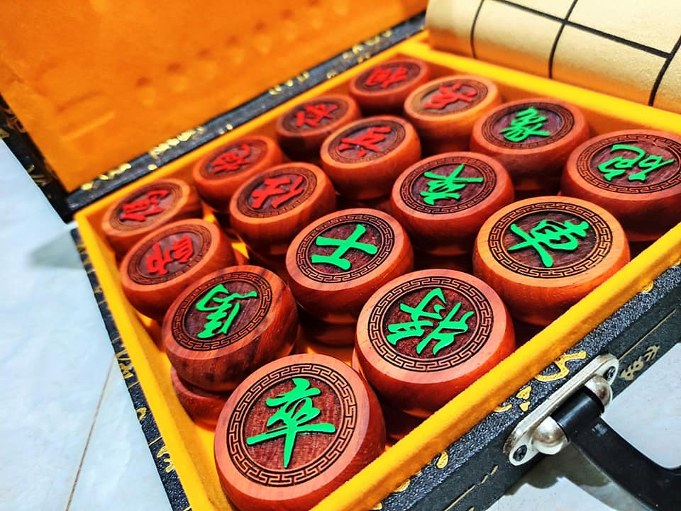 Bộ cờ tướng gỗ hương 2020