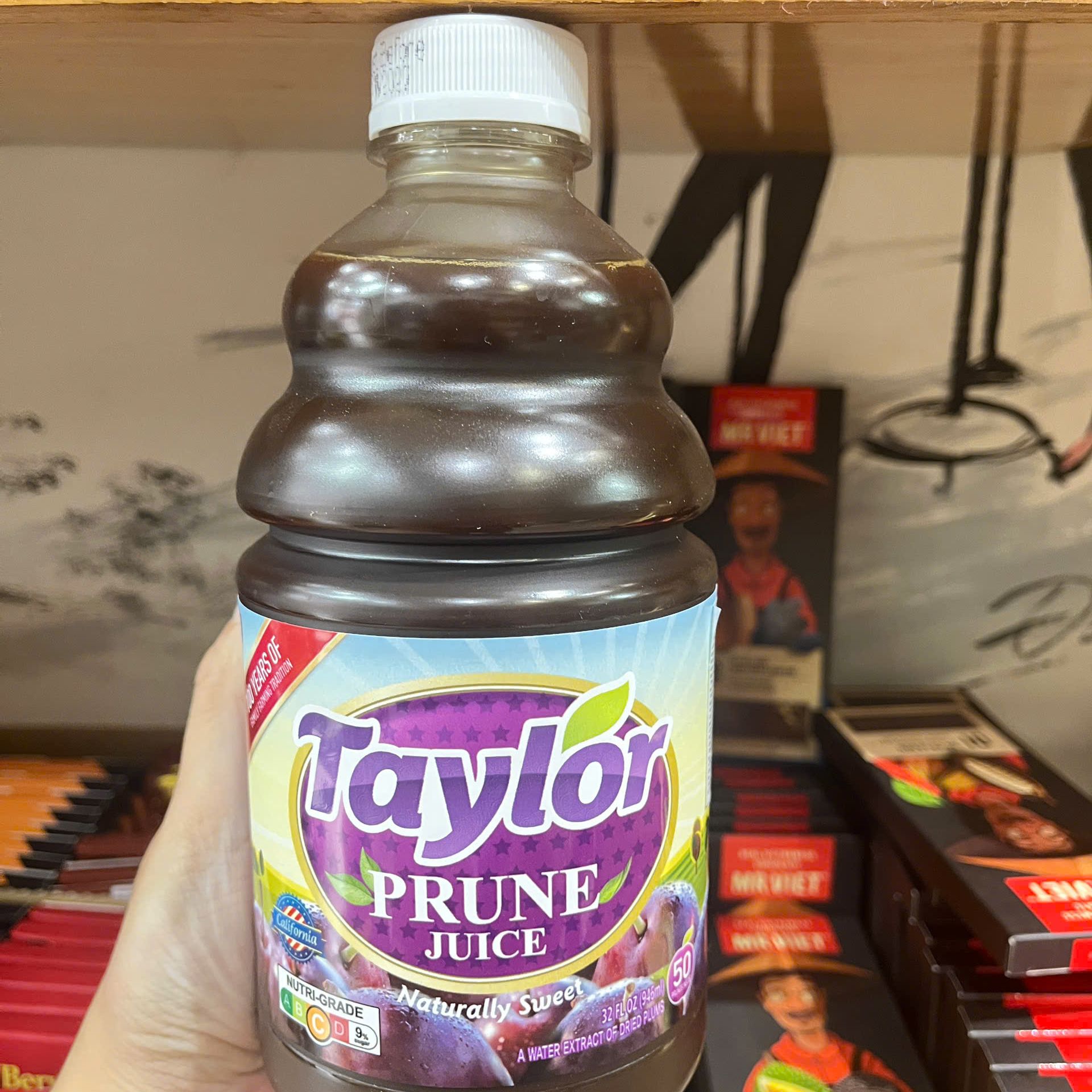 Date 11/27 Nước mận tự nhiên Taylor Mỹ - Taylor Naturally Sweet Prune 946ml