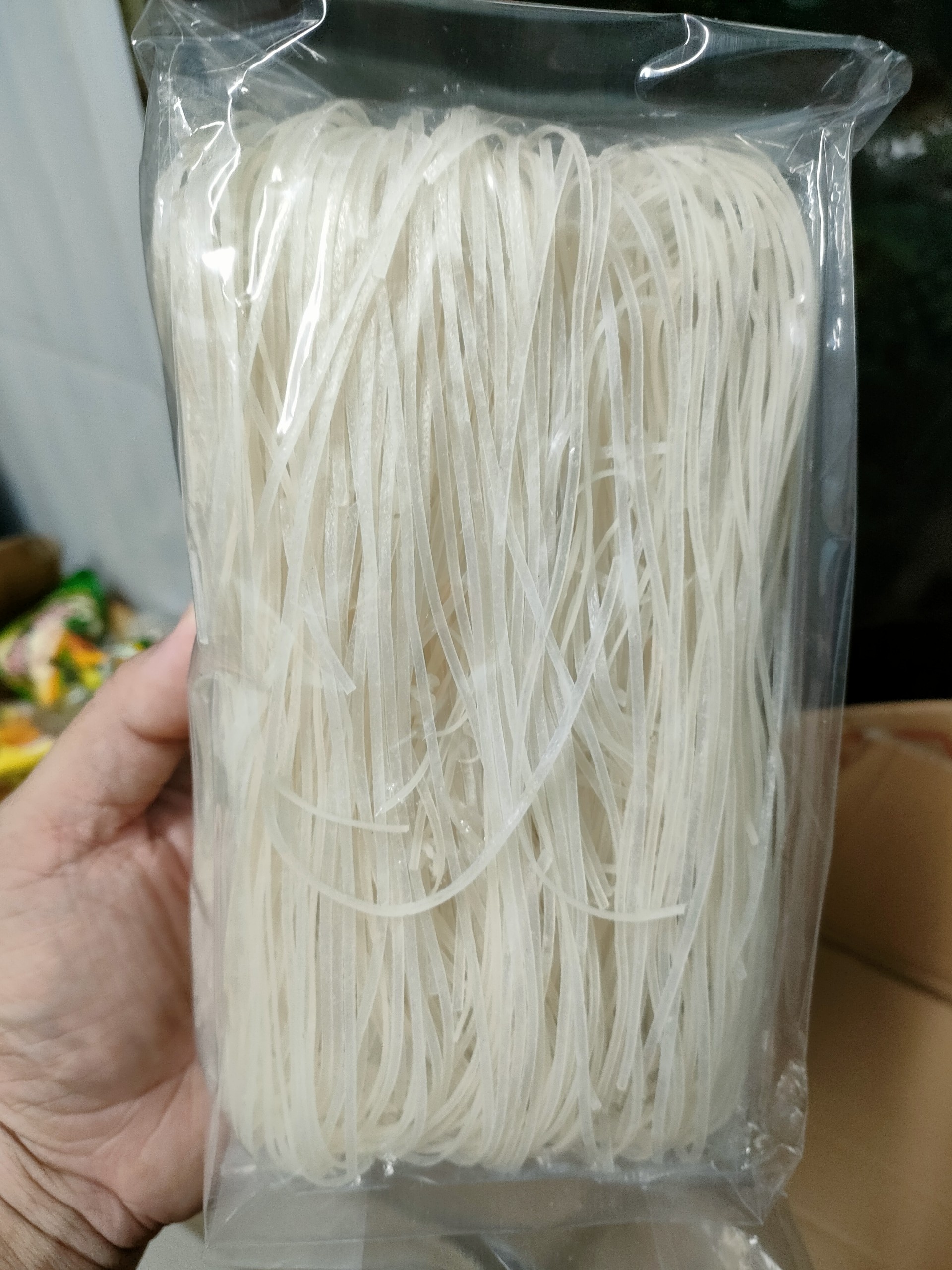 Hủ tiếu gạo khô sadec sợi to 400g