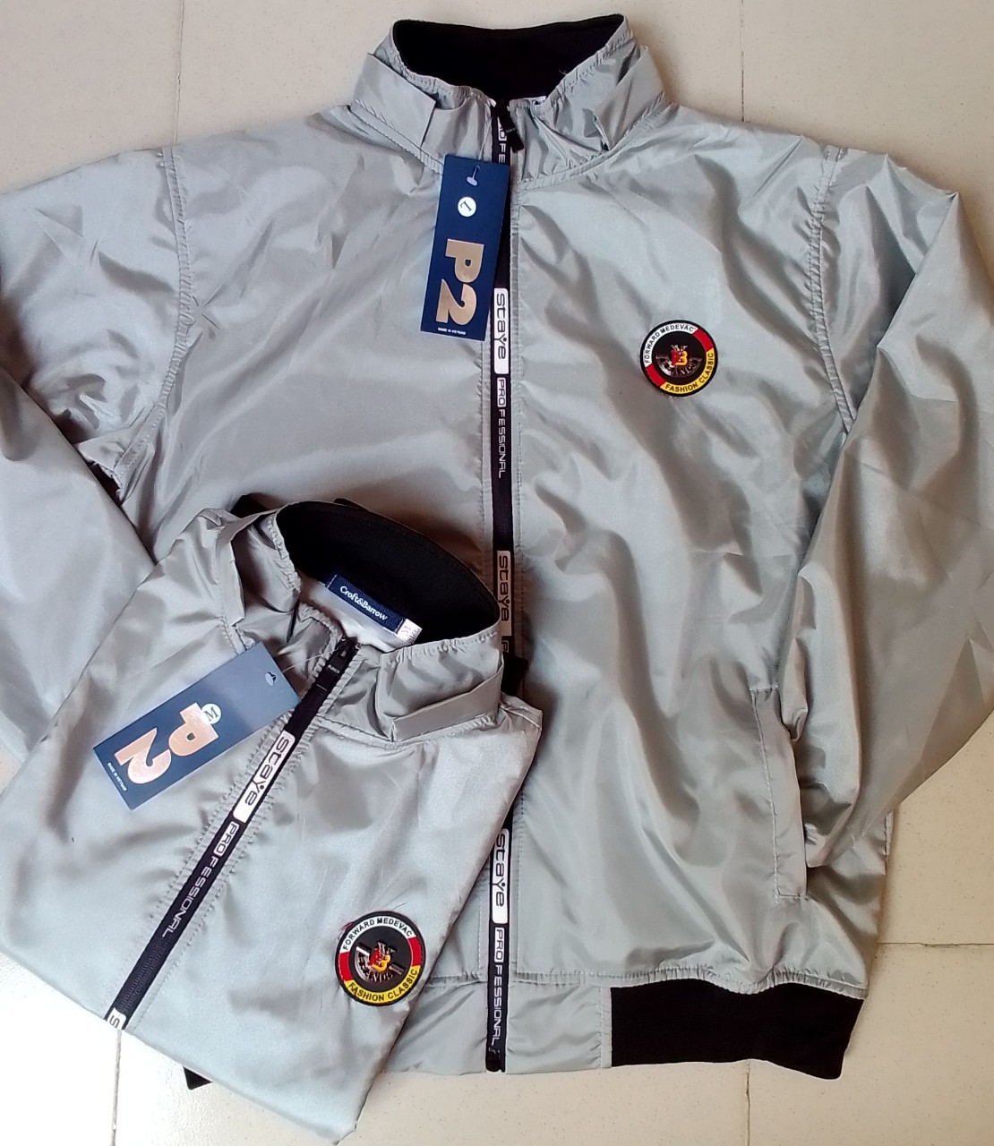 [HCM][A1] [VIEO + ẢNH THẬT] ÁO KHOÁC DÙ CAO CẤP NAM NỮ LOGO CỰC CHẤT - áo khoác nhẹ nam - áo khoác dù - áo khoát nam - áo khoác gió nam - áo khoát cặp đôi - áo khoác kaki nam - áo khoác cặp - áo khoác đôi - áo khoác dù - áo khoát nữ