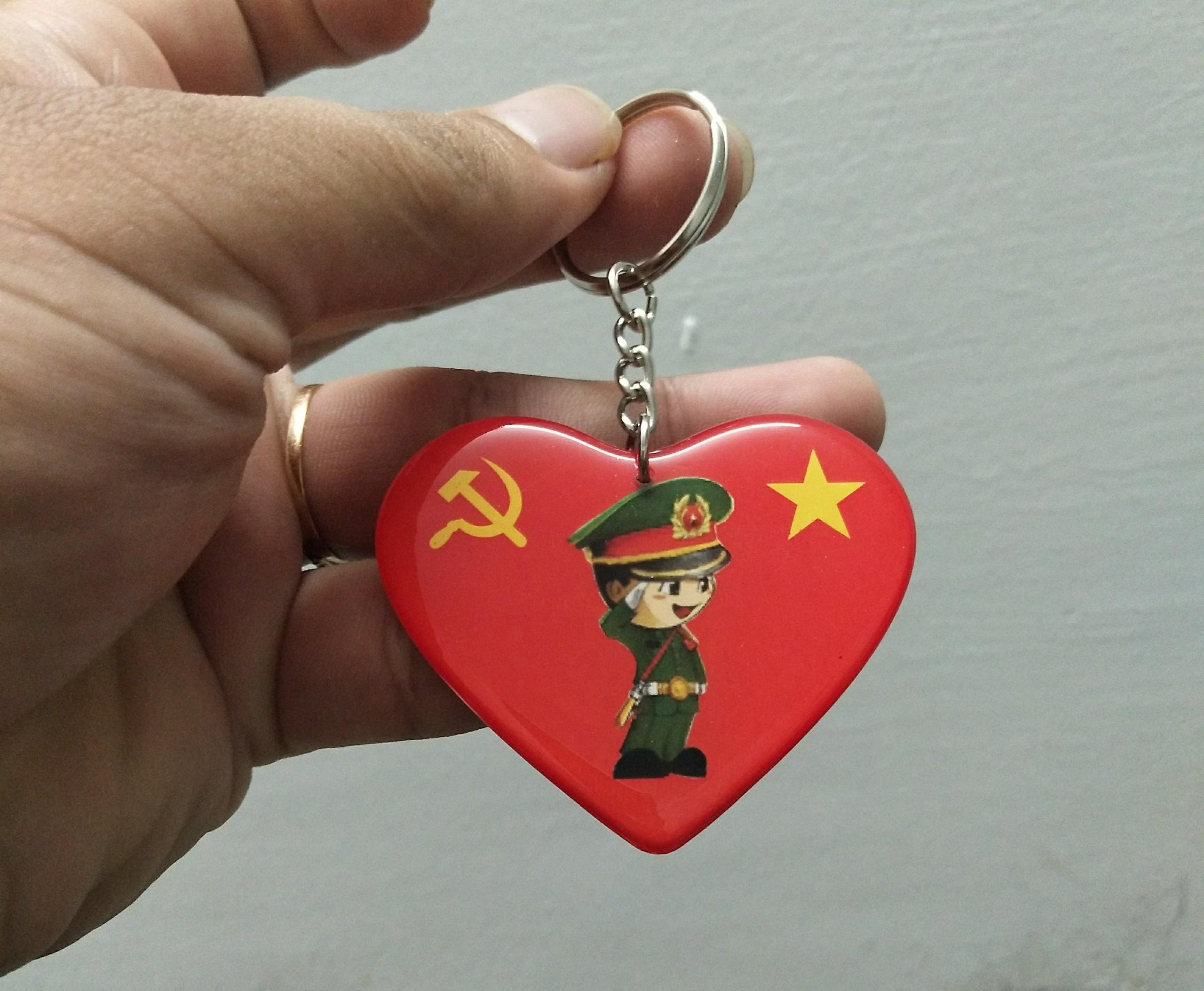 [HCM]Móc Khóa Trái Tim Tôi Yêu Lính