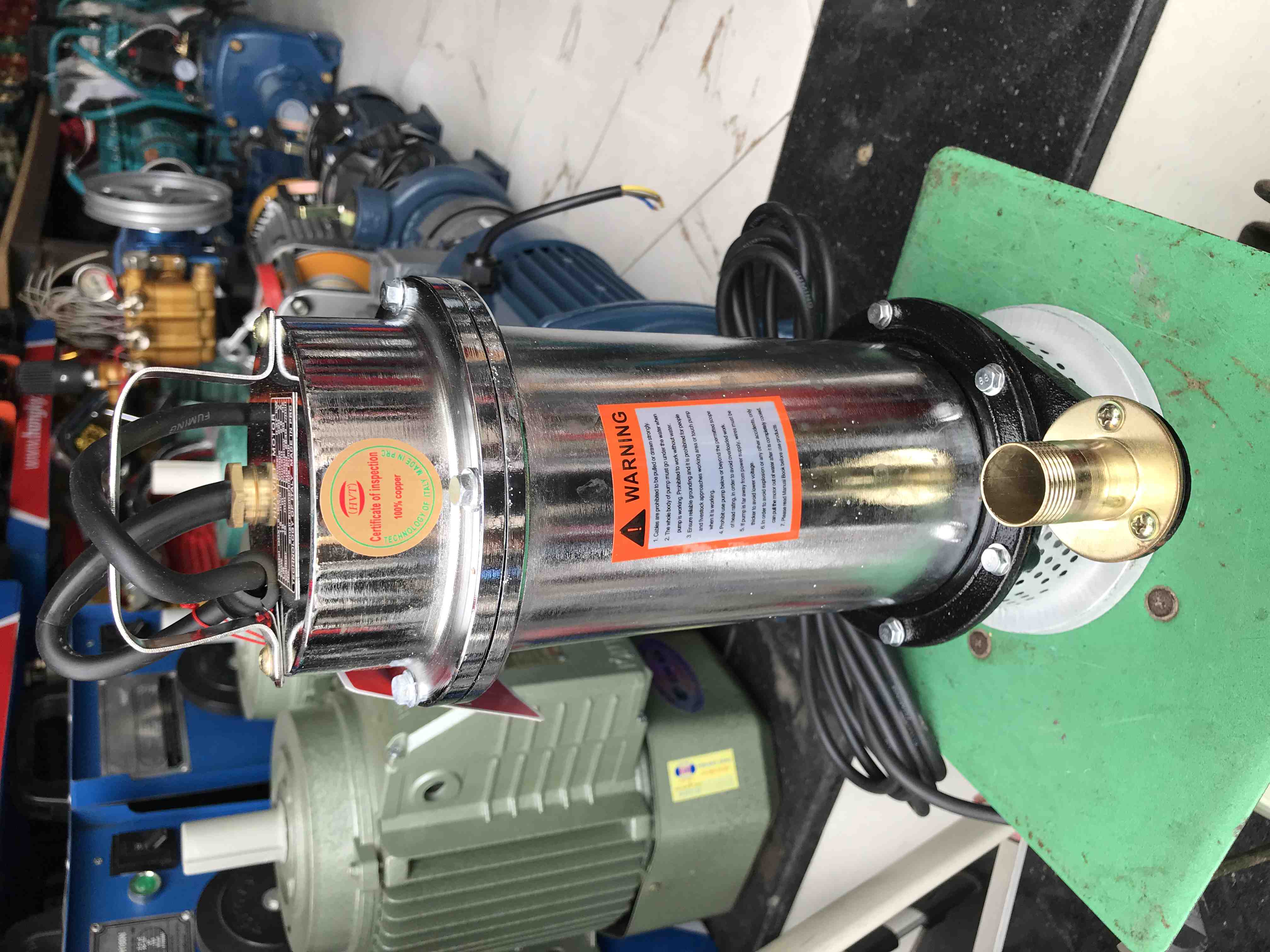 Máy bơm tõm bơm nước thải hút bùn 370w máy bơm chìm