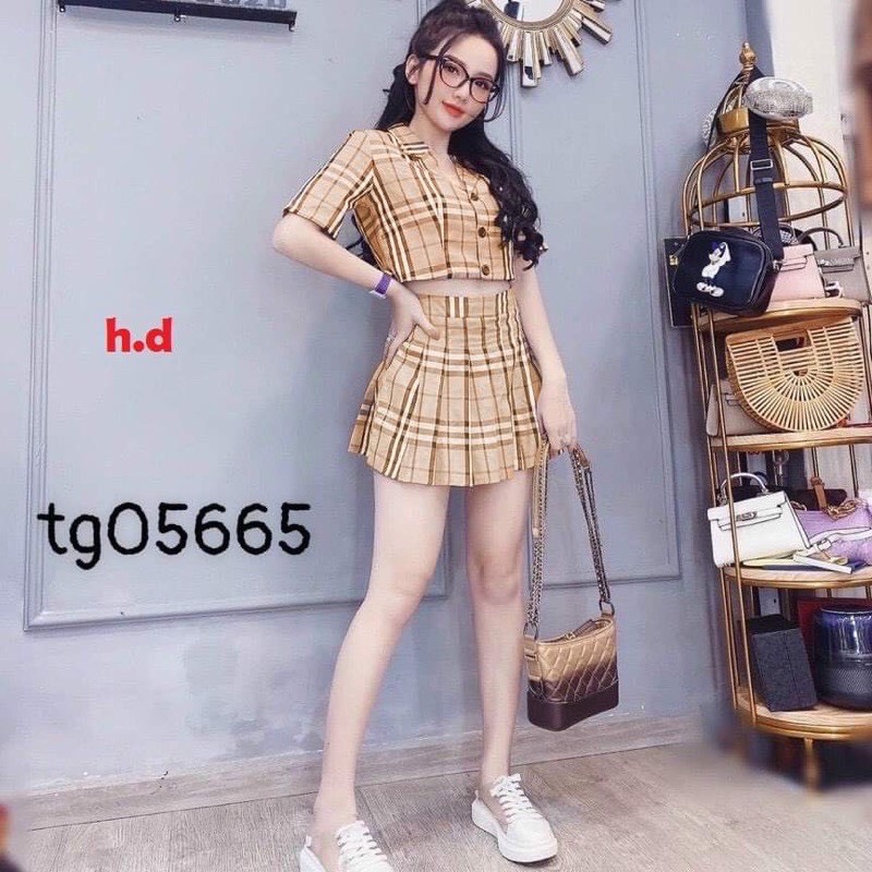 Sét kẻ br+chân váy xếp li hđ12