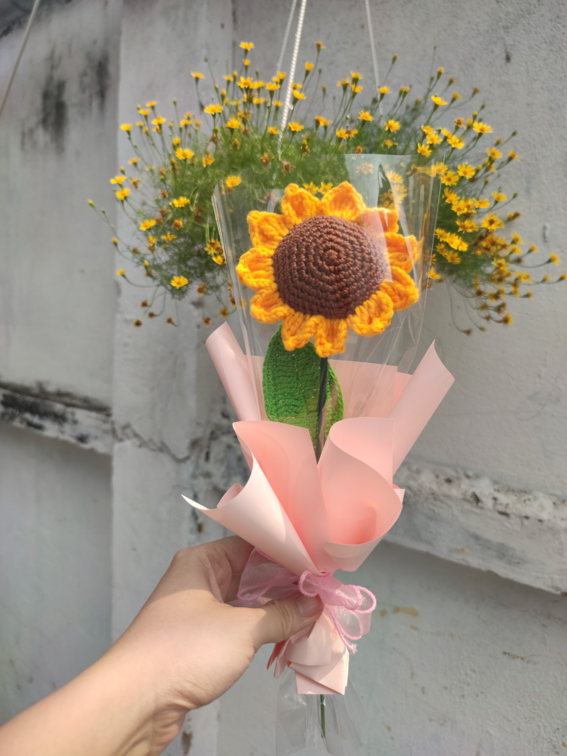 Hoa hướng dương/hoa hồng bằng len Lalahome