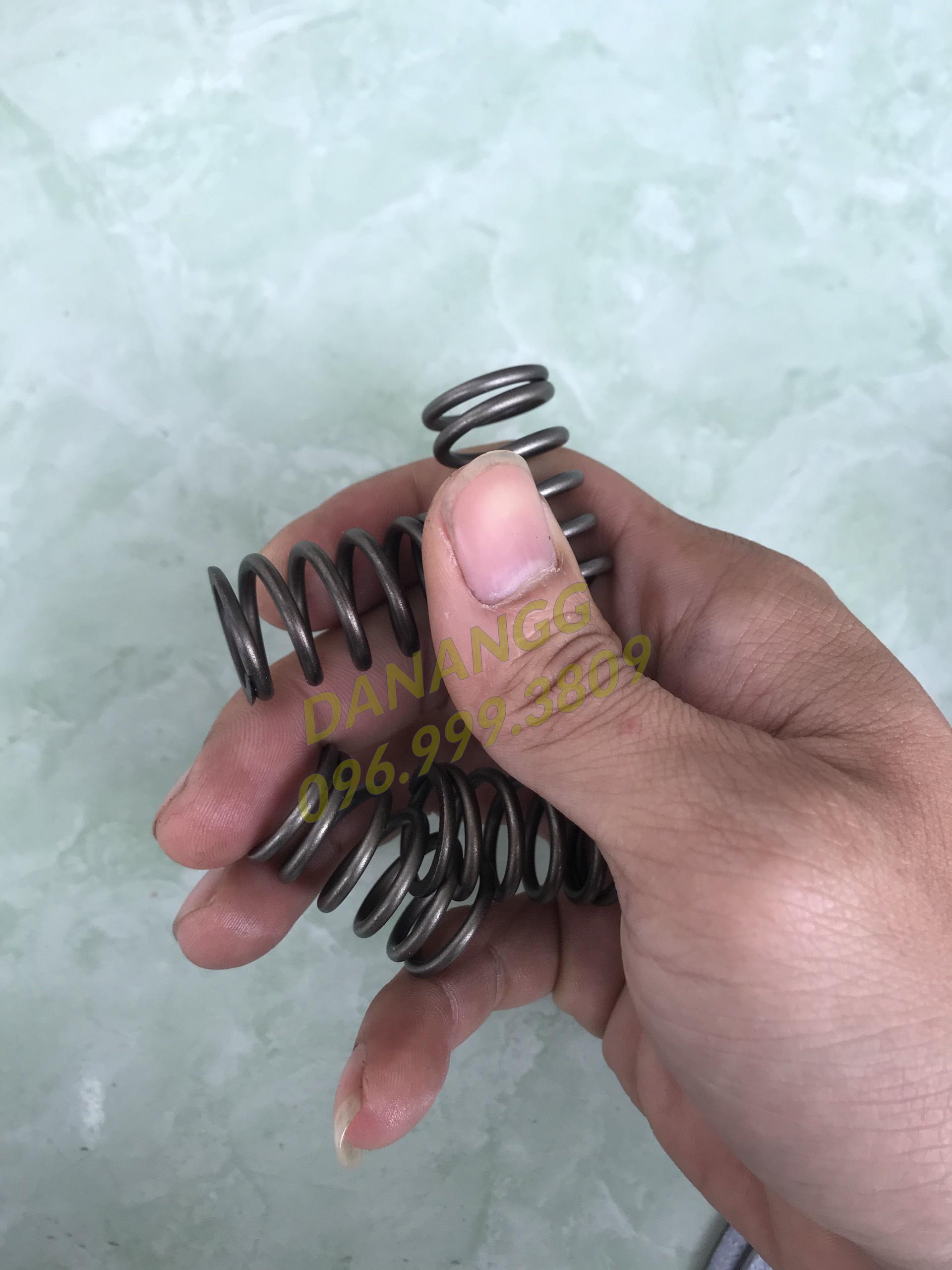 Bộ 4 lò xo côn tải
