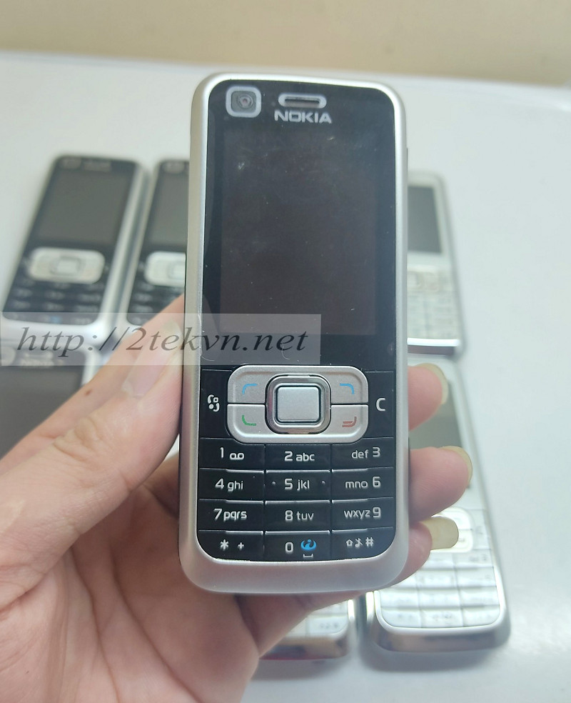 Điện thoại Nokia 6120 classic nghe nhạc hay pin khủng giá rẻ cho người già