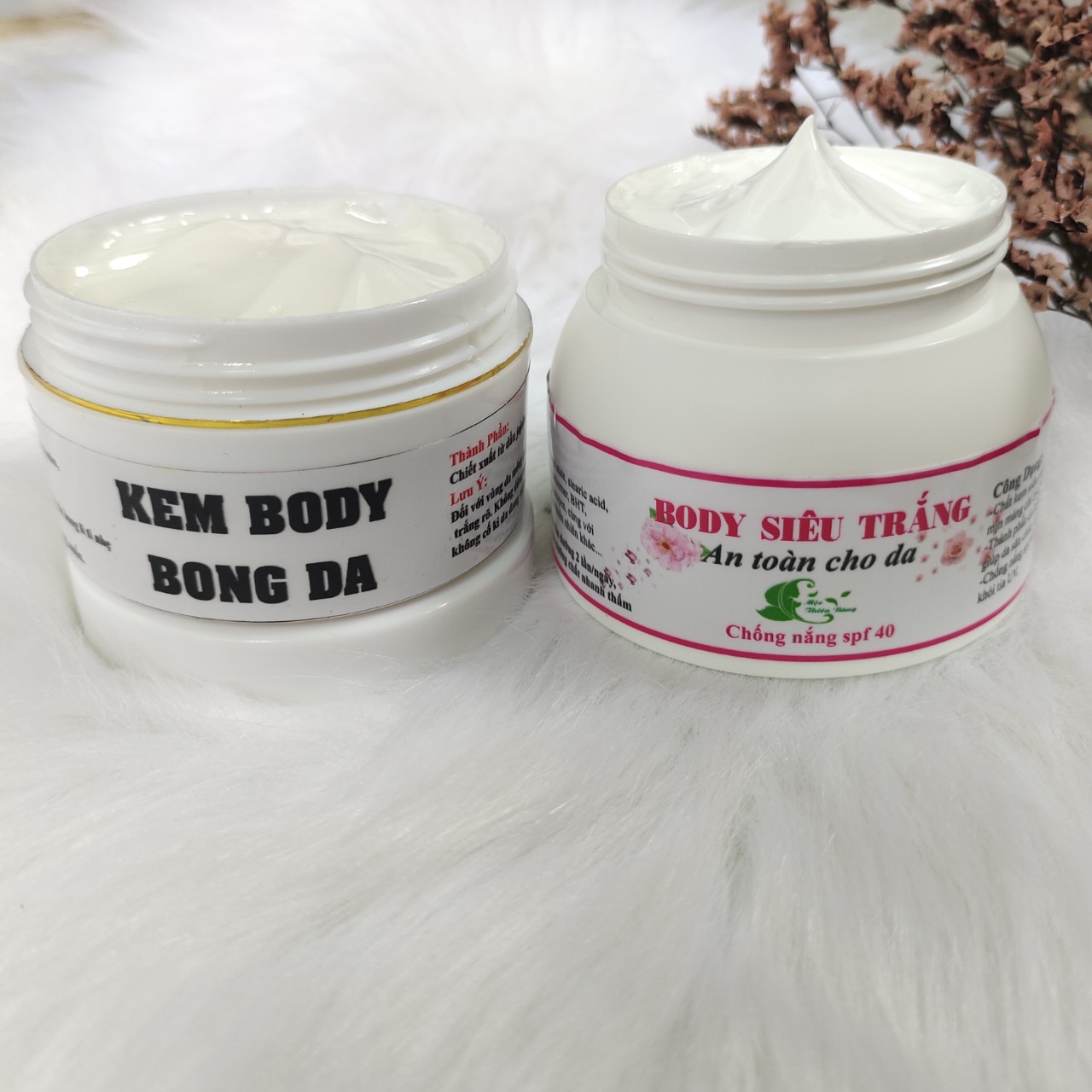 [HCM]Bộ Đôi Trắng BODY Hoàn Hảo bất chấp mọi làn da đen lì gồm 1 Kem Bong Body + 1 Kem Dưỡng BoDy Siêu Trắng