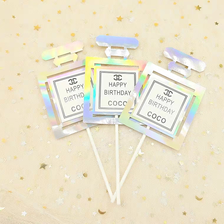 Topper hình chai nước hoa COCO Chanel trang trí bánh kem, bánh sinh nhật