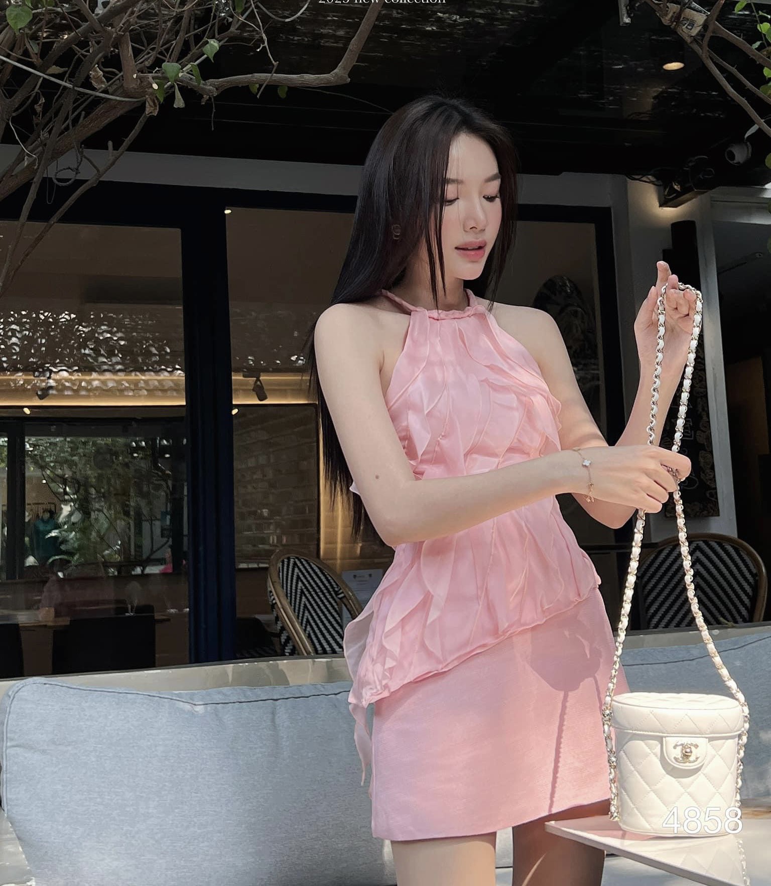 Sét áo cổ yếm tua rua kèm chân váy bố sét đồ dạo phố xinh xắn