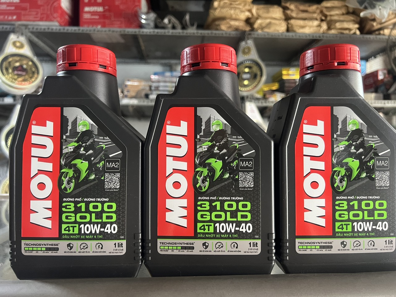 [HCM] Nhớt Motul 3100 Gold 10W40 - 1 lít nhớt cao cấp chuyên dùng cho các loại xe số, xe tay côn