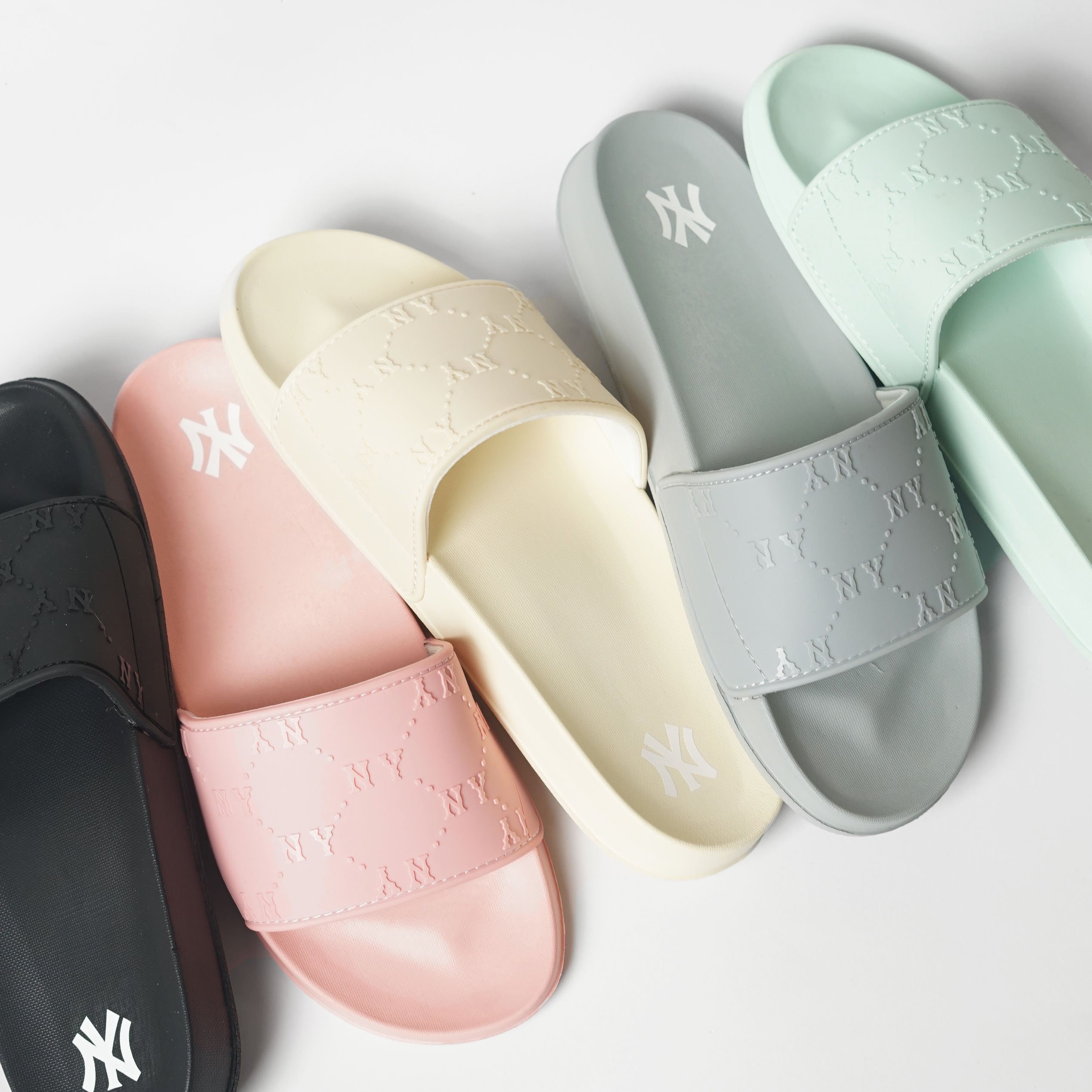 Dép quai ngang MLB chunky, unisex dép cao su Eva có độ bền cao chống trơn trượt kháng nước