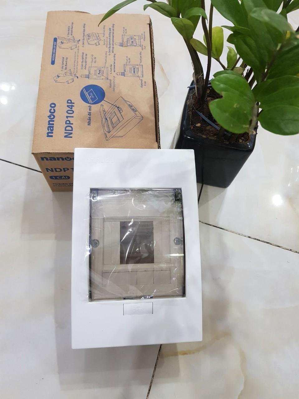 Tủ điện 2 – 4 đường panasonic – ndp104p